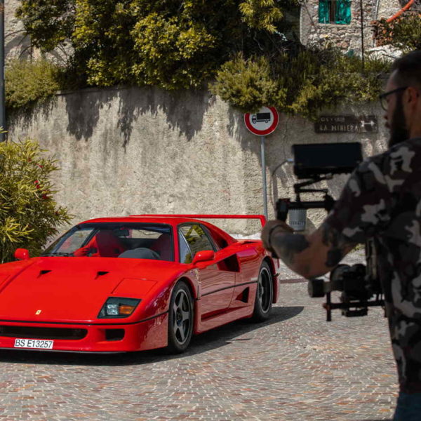 Italian Dream - historia pewnego Ferrari F40 8